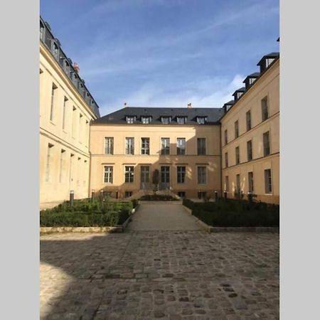 L'Independance Appartement Versailles Buitenkant foto