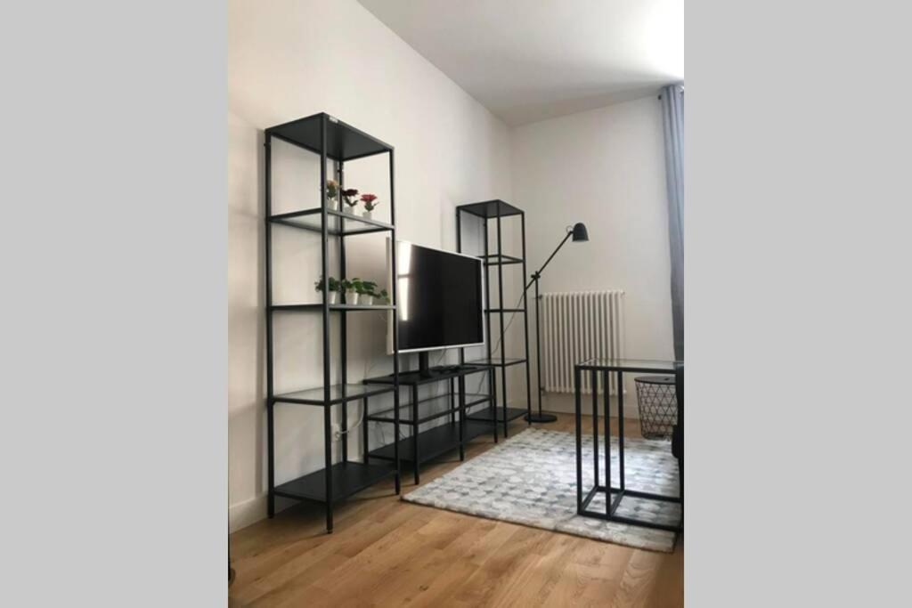 L'Independance Appartement Versailles Buitenkant foto